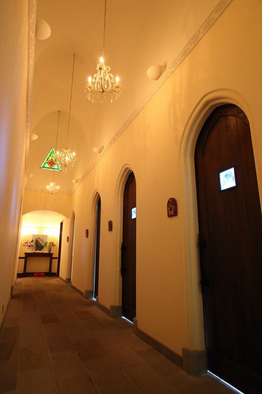 Ishiyama Rikyu Gosoku No Kutsu Hotel Amakusa  Esterno foto